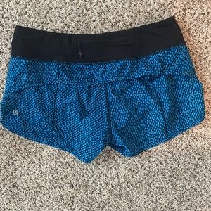 Lululemon shorts Size 6